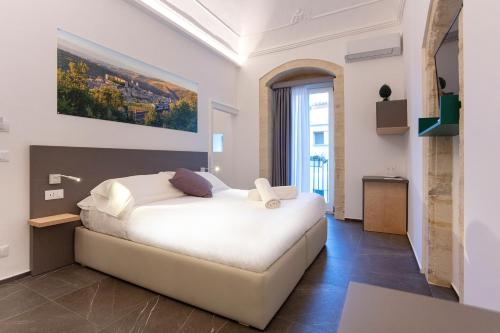 Ad Maiora - Design Rooms