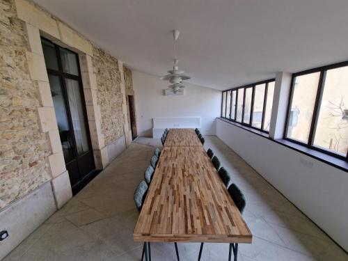 Jolie Masdame un espace incroyable in Sauzet (Rhone-Alpes)