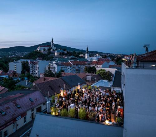 BOUTIQUE HOTEL11 with rooftop SPA - Hotel - Nitra