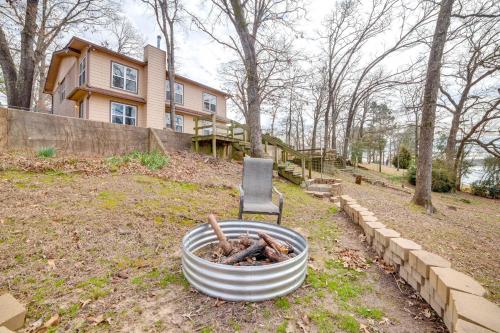 Winnsboro Lake Retreat On-Site Swimming and Fishing in Winnsboro (TX)