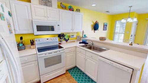 South Beach Ocean Condos S 01 by Tybee Beach Vacation Rentals South Beach Ocean Condos S 01 by Tybee Beach Vacation Rentals