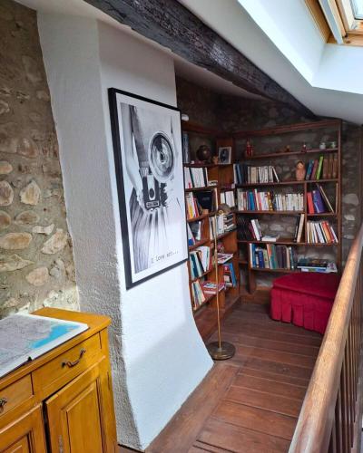 Maison Louisa in Manas