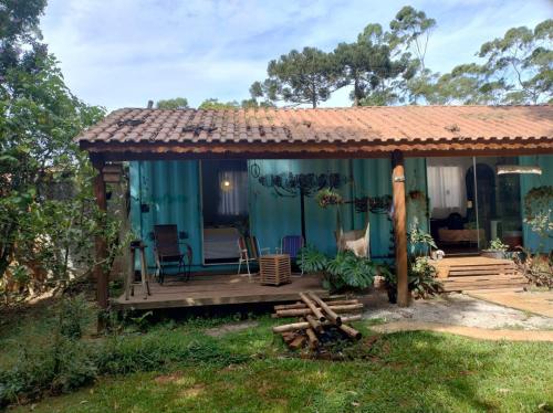 Container na mata atlântica (Container na mata atlantica) in ปาเรงเยย์โรส