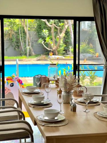 5BR Villa with Private Pool Sukhumvit 10mins BTS, Bangkok (zdjęcie 10)