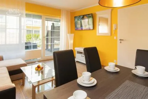 Ferienwohnanlage ODINs Blick - Wohnung 12 - direkt am Privatstrand, mit Sauna, Garten in Lobbe, Deutschland