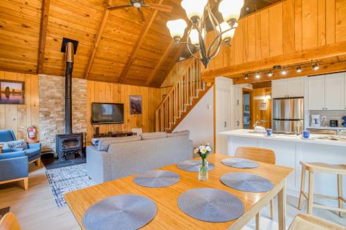 Play Chalet MCA 489 - Meredith Lodging in Manzanita (OR)