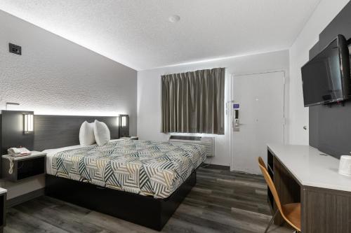 Motel 6 San Diego, CA - North in North Clairemont