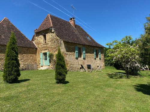 Petite maison rurale gîte à louer Doussac