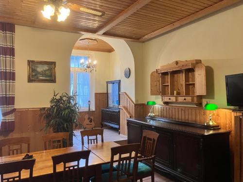 Gastehaus Zur Burggrafin - Gipperath