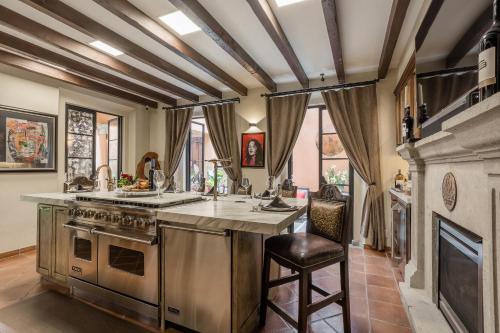 Artesana - Privately Owned Rosewood Residence 1
