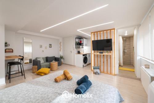 roomaki - new & stylish studio in the center with parking, Chalkis (fotografie 2)