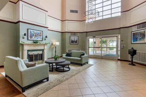 Best Western Plus Inn at Hunt Ridge - image 12