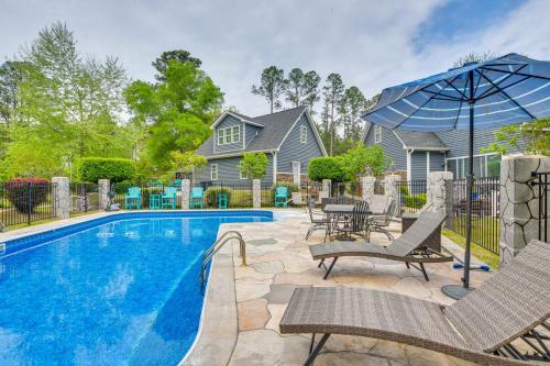 Peacock Landing in Vass Game Room and Shared Pool