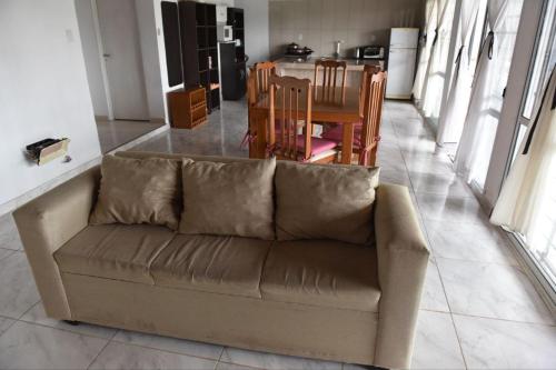 Casa con Piscina y Parrilla in Timbúes
