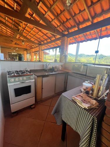 Chalé Represa Suite Varanda Do Sol (Chale Represa Suite Varanda Do Sol) in Serrinha (Sao Paulo)