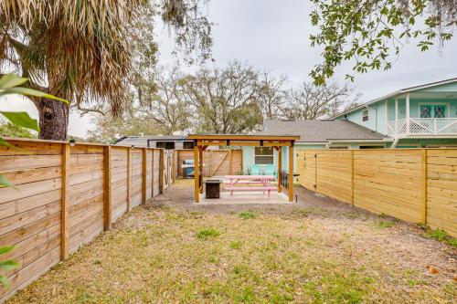 Walk to Beach Getaway with Fire Pit in St Augustine in Butler Beach