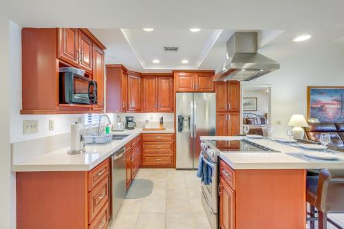 Spacious Condo with Mtn Views in Palm Desert!, Palm Desert (foto 8)