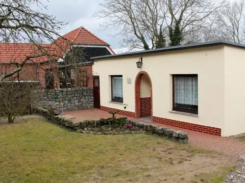 Tranquil Bungalow in Alt Bukow in Bantow, Deutschland