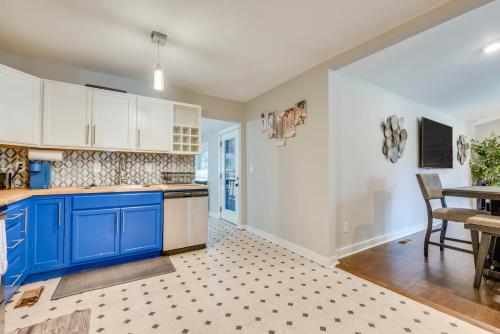 11 Mi to Mercedes-Benz Stadium: Home w/ Yard! in Konlija (GA)