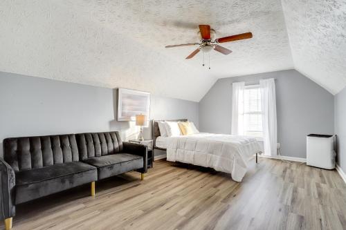 Close to Shopping: Pet-Friendly Lawrenceville Home in 勞倫斯維爾
