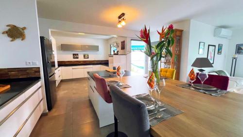 Trésor de la Baie, Vue époustouflante, Havre de paix