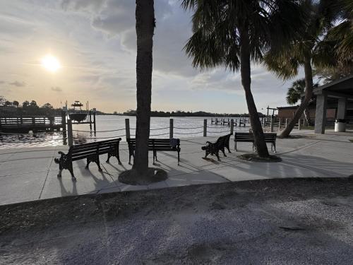 Szórakozási lehetőségek, The Salty Lime in Port Richey (FL)