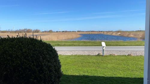 Výhled, Ferienhaushälfte Fenja (Ferienhaushalfte Fenja) in Emmelsbull-Horsbull