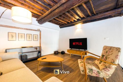 Vivo - Aquarium 3', 2BR, AC, WIFI, City Center, Janov (fotografie 3)