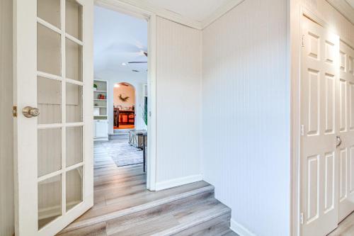 Spacious Memphis Retreat 5 Mi to Downtown Beats! Spacious Memphis Retreat 5 Mi to Downtown Beats!