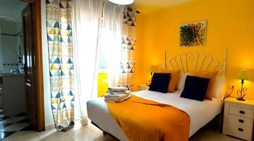 Standard Queen Room