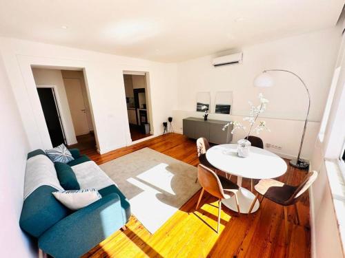 The Saraiva House - NO 1E - Beautiful Two-Bedroom Apartment