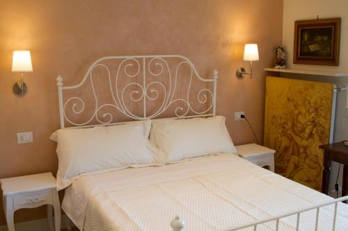B&B I Propilei di San Girolamo 3