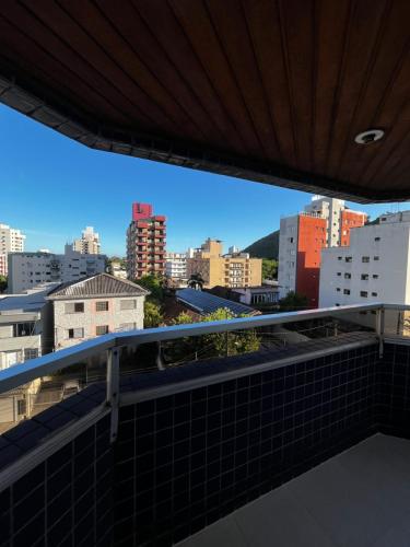 Apartamento tranquilo 6 quadras da praia