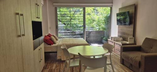 One-Bedroom Apartment image 9
