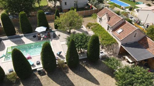 tinekes home gîte à louer Gondonnets