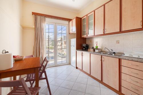 Konyha, Your Home In Elefsis in Elefsina