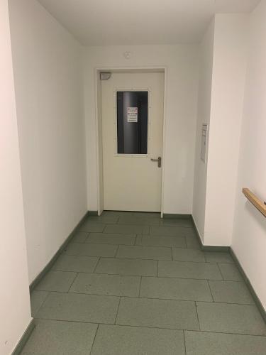 279 Expositon Center Galluswarte Main train station in Gutleutviertel