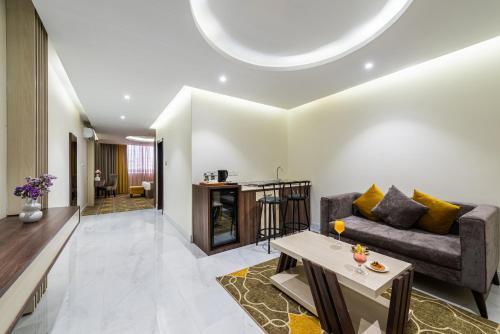 المرافق, فندق جاردن ميلينيوم أحد رفيدة ( Garden Millennium Ahad Rafidah) in Anqarah