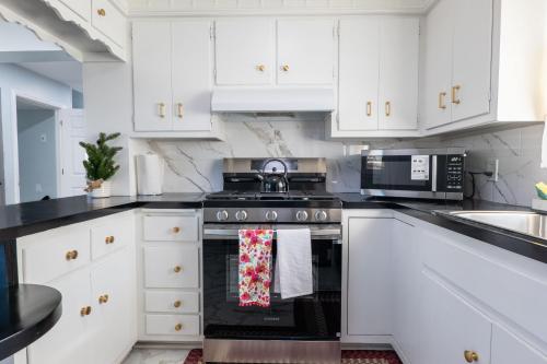 Cozy Apt Lake Park Station Airport Hospital NJ NYC in Rahway (NJ)