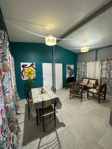 Chez Angèle (Chez Angele) in Le Francois