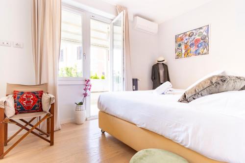 Elegantis Penthouse in the Heart of Rome With Private Terrace and View, Rome (photo 6)