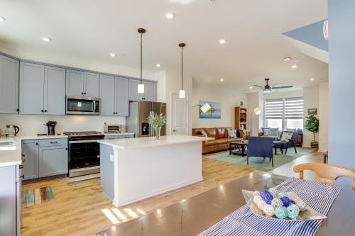 Walk to Dtwn Waterfront Eastern Shore Townhome! in 劍橋機場區