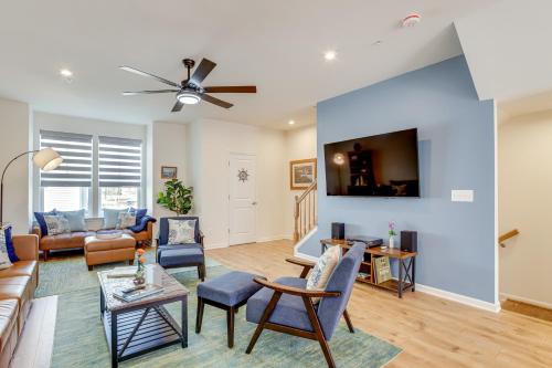 Walk to Dtwn Waterfront Eastern Shore Townhome! in 劍橋機場區