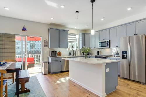 Walk to Dtwn Waterfront Eastern Shore Townhome! in 劍橋機場區
