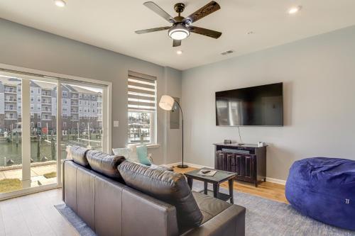 Walk to Dtwn Waterfront Eastern Shore Townhome! in 劍橋機場區