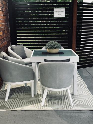 Sadržaji, Luxury Boutique Self-Contained Private Granny Flat in Ormeau