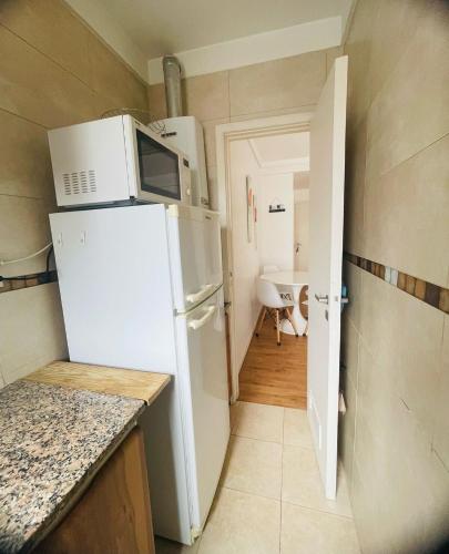 Amplio Monoambiente - Plaza España