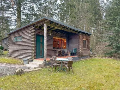 Houten huisje in Brandscheid, Deutschland