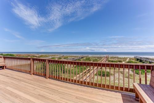 Endless Ocean View Duplex in Fernandina Beach, USA