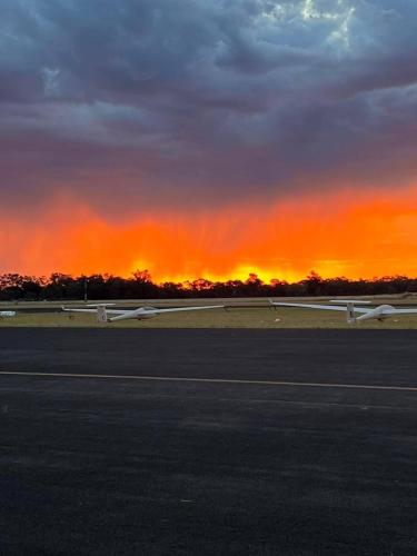 Kilátás, Runway 27 Getaway - Private Room and Ensuite With Shared Kitchen and Dining in Temora